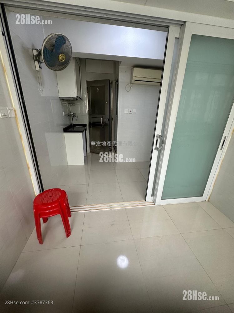 Wang Wah Mansion Rental 1 Bedroom , 1 Bathroom 160 ft²