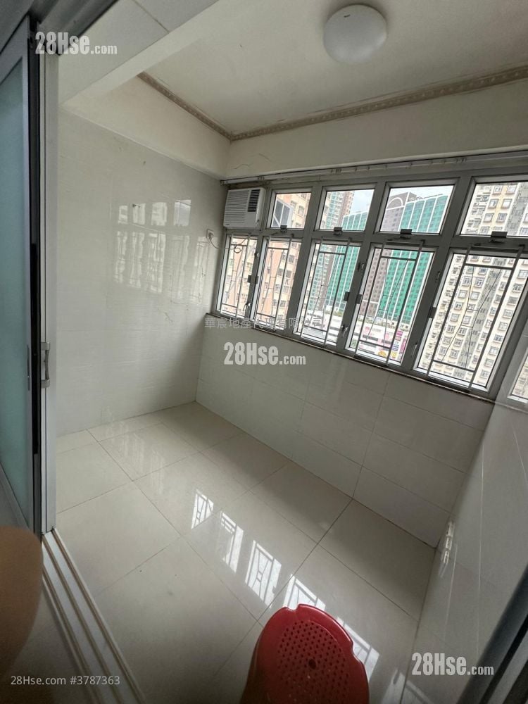 Wang Wah Mansion Rental 1 Bedroom , 1 Bathroom 160 ft²