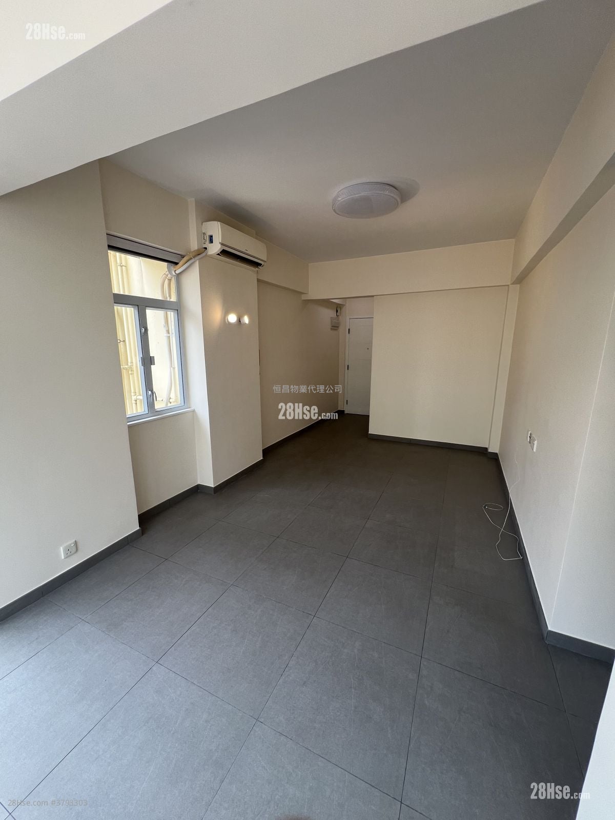 Ho King Building Rental 2 Bedrooms , 1 Bathroom 589 ft²