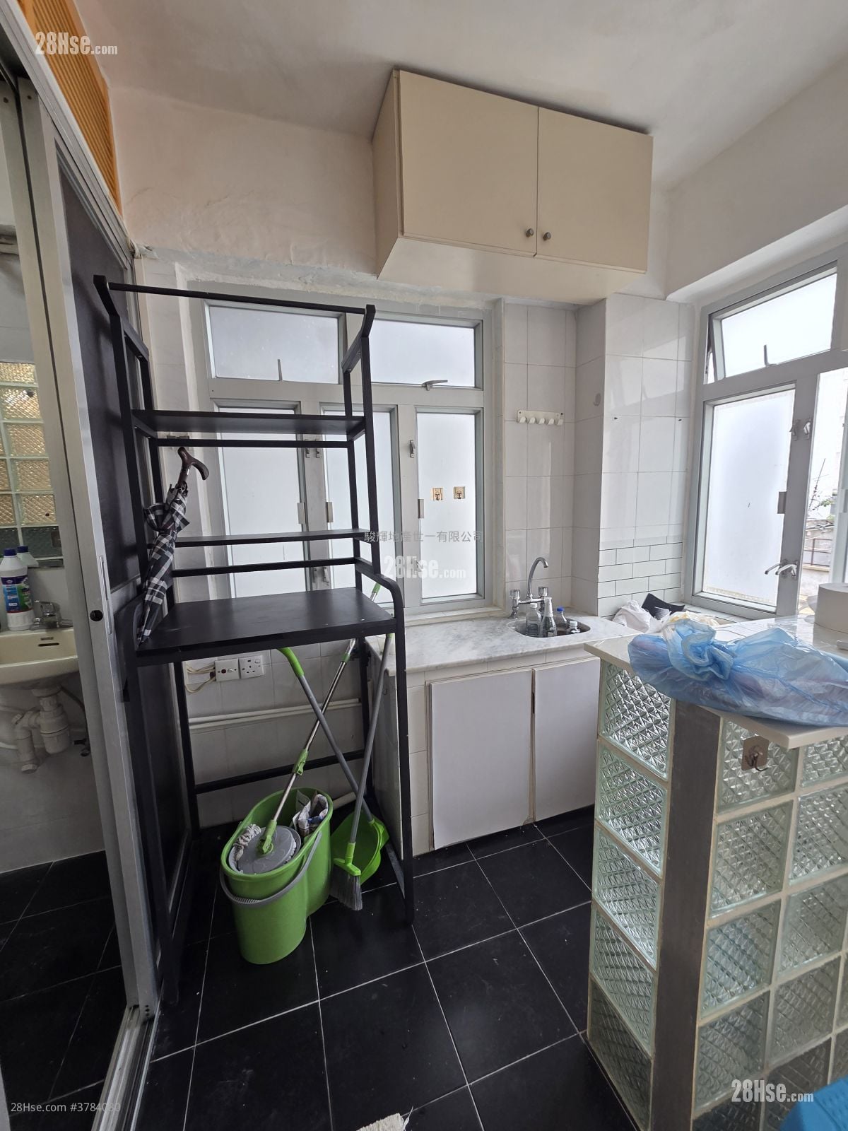 金淞大厦 租盘 2 房 , 1 浴室 314 平方尺