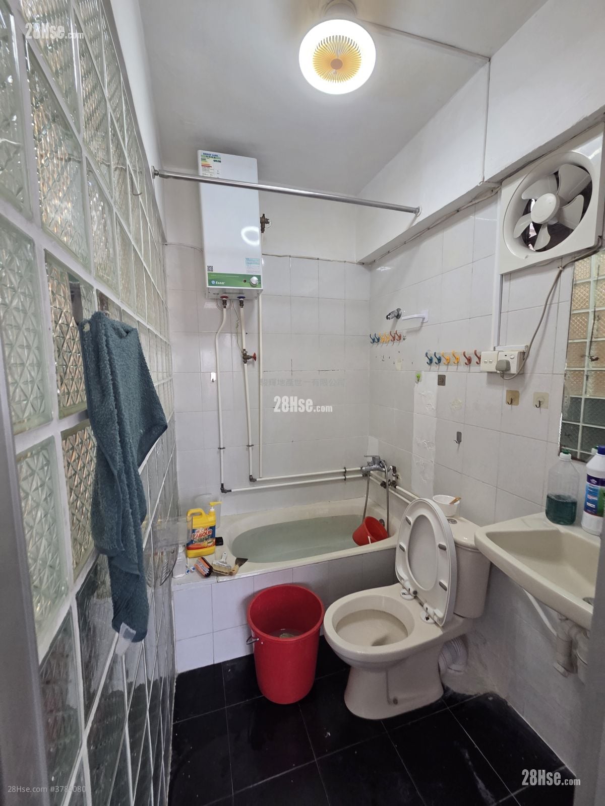 金淞大厦 租盘 2 房 , 1 浴室 314 平方尺