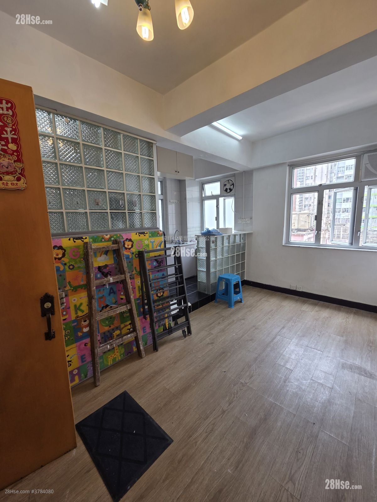 金淞大厦 租盘 2 房 , 1 浴室 314 平方尺