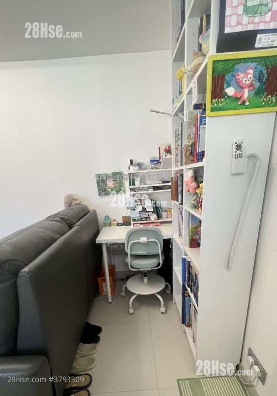 美孚新邨 售盘 3 房 , 1 浴室 566 平方尺