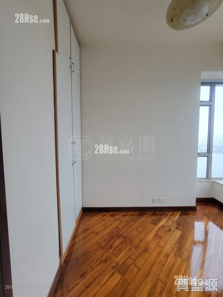 一号银海 售盘 3 房 , 2 浴室 665 平方尺