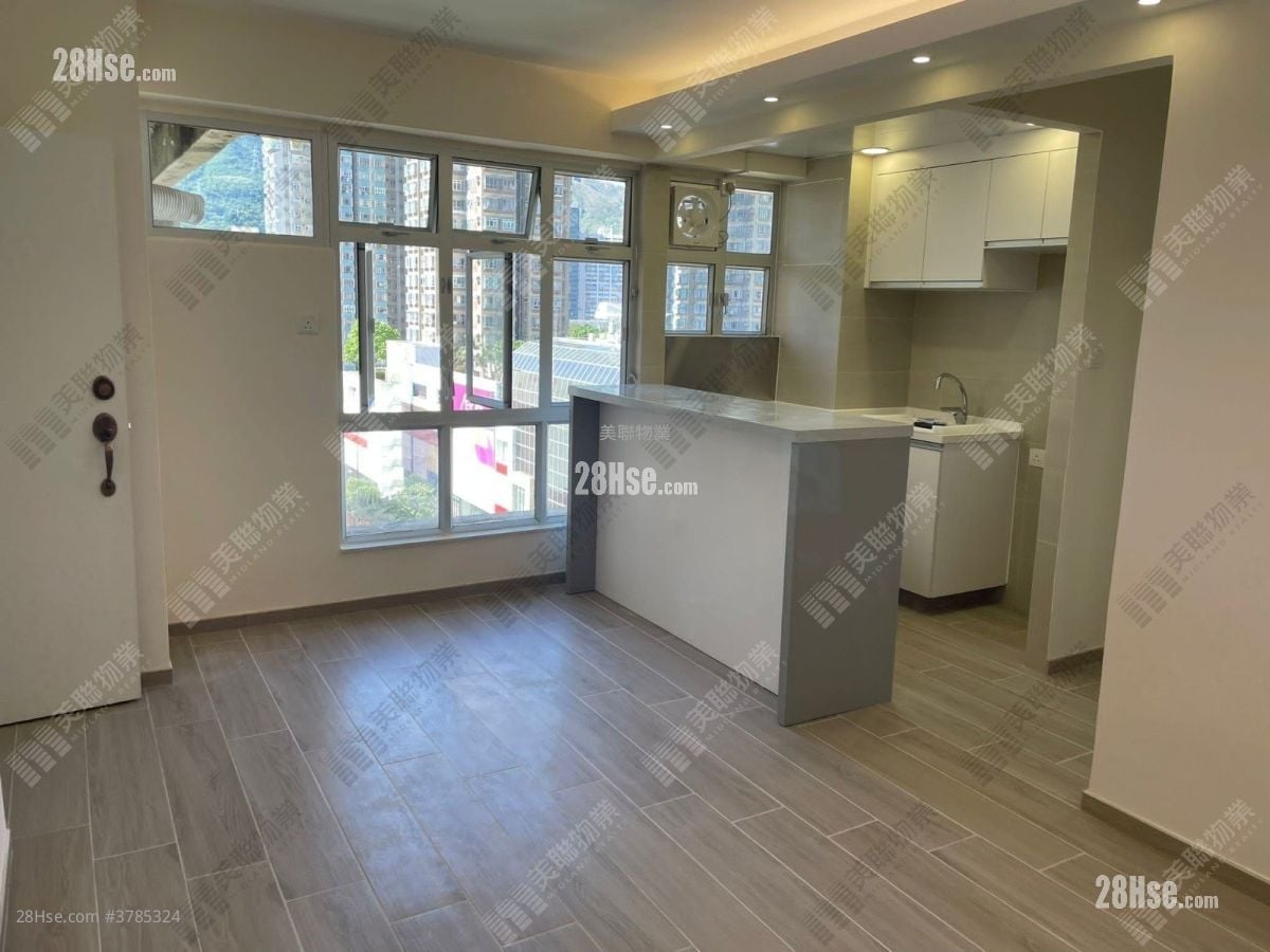 Waldorf Garden Sell 2 Bedrooms , 1 Bathroom 414 ft²