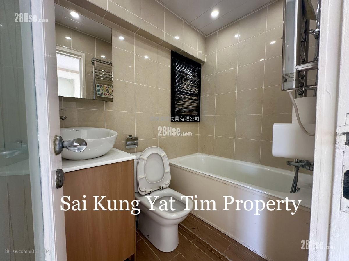 Sai Kung Garden Rental 3 Bedrooms , 2 Bathrooms 570 ft²