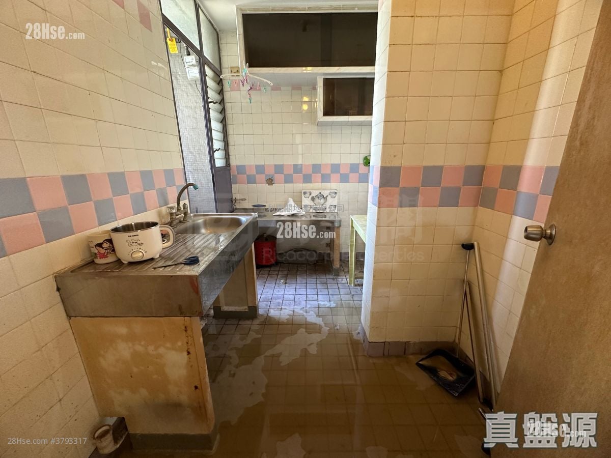 天佑苑 售盘 2 房 , 1 浴室 438 平方尺