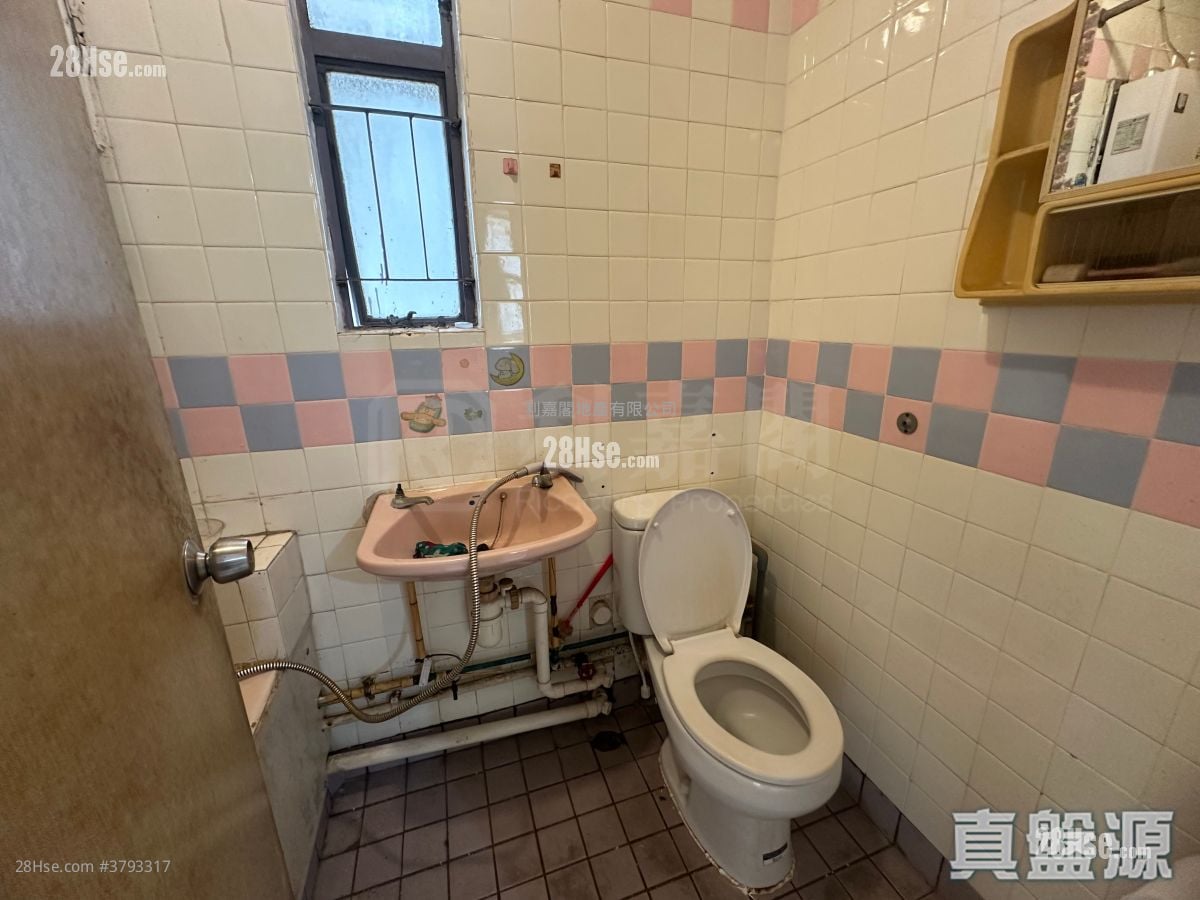 天佑苑 售盘 2 房 , 1 浴室 438 平方尺