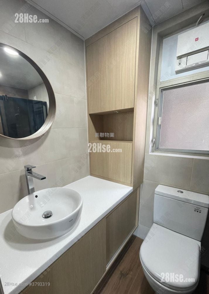 Yoho Town 售盘 3 房 , 1 浴室 516 平方尺