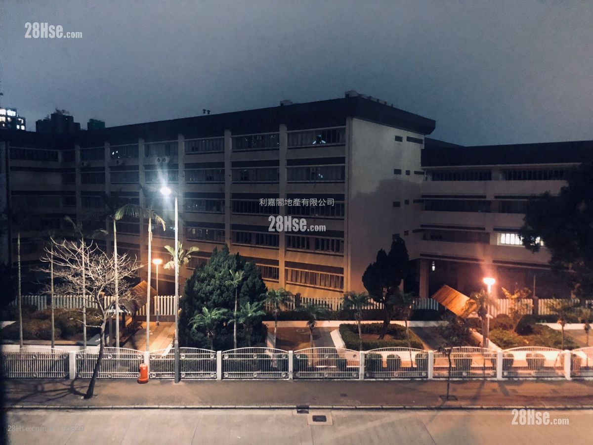 怡德花园 售盘 3 房 , 3 浴室 1,019 平方尺