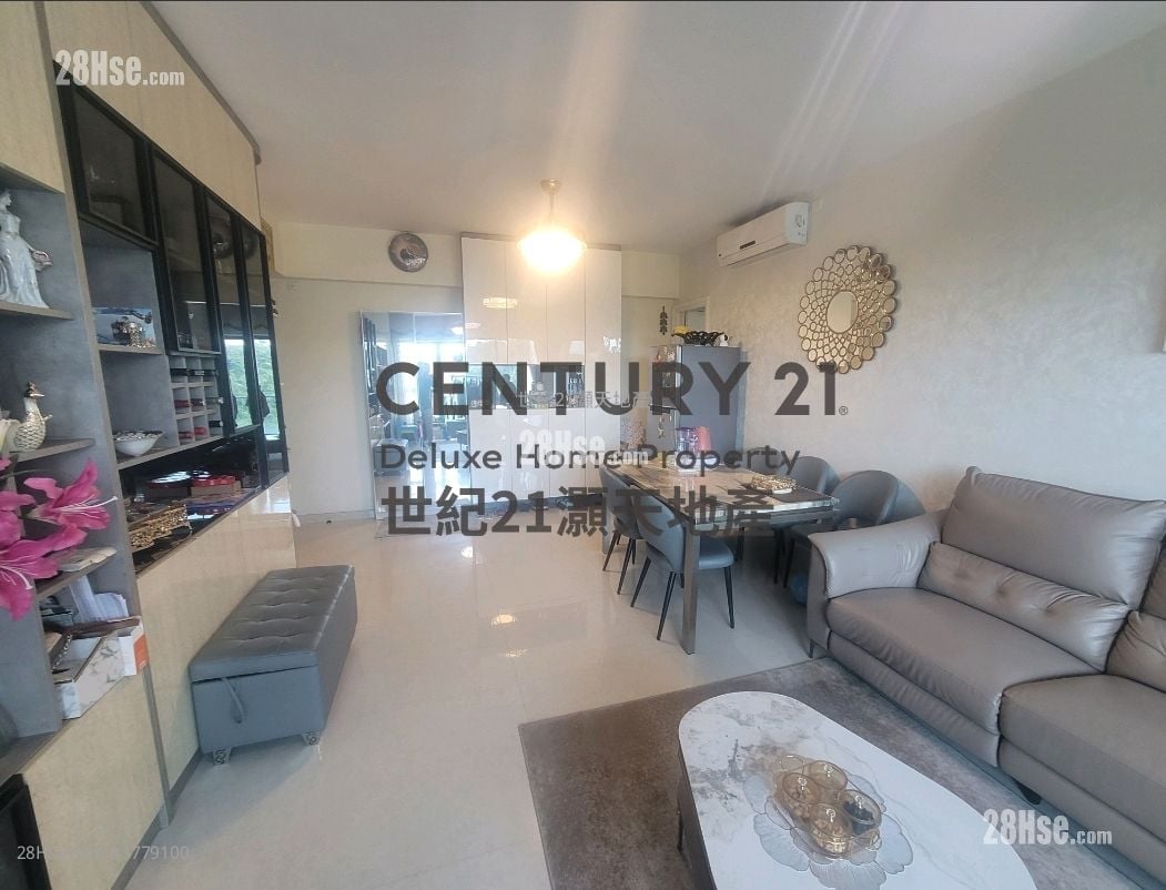 Mont Vert Sell 3 Bedrooms , 2 Bathrooms 945 ft²