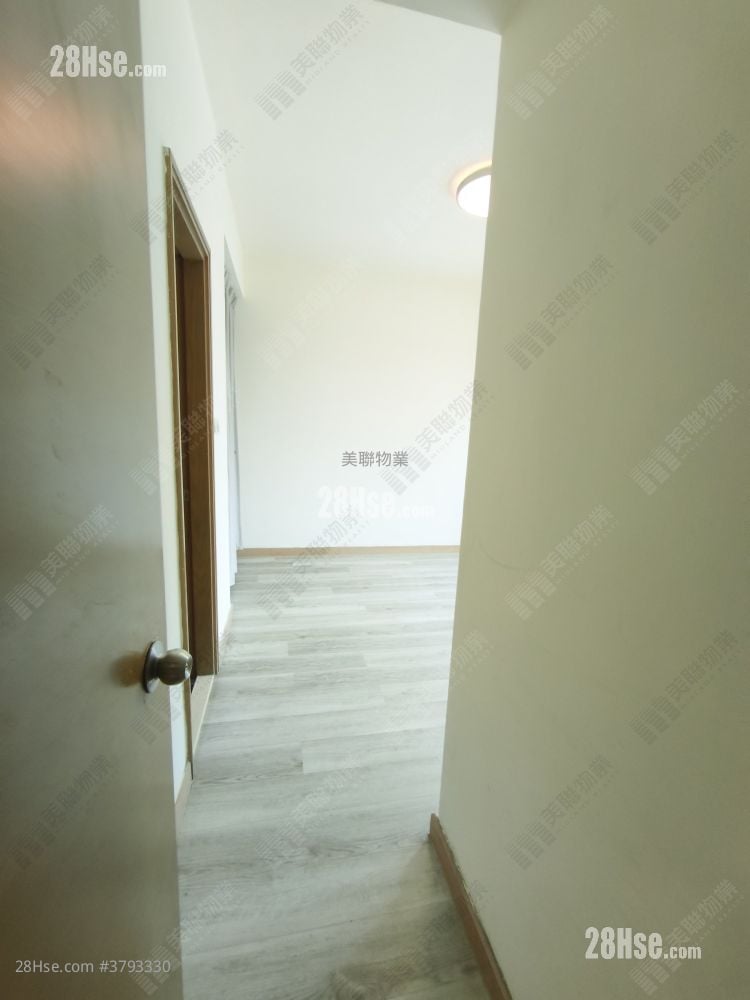 Yoho Midtown 售盘 4 房 , 2 浴室 1,029 平方尺