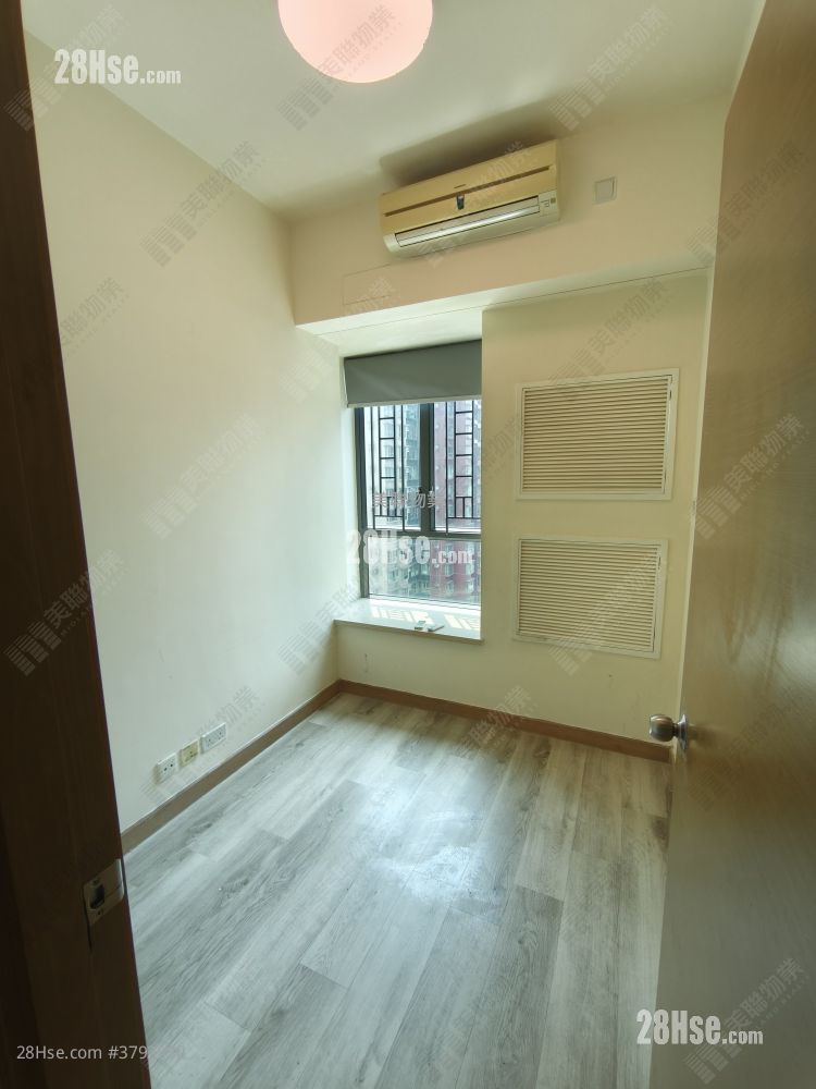 Yoho Midtown 售盘 4 房 , 2 浴室 1,029 平方尺