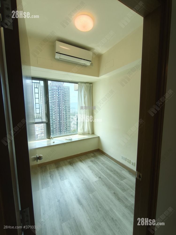 Yoho Midtown 售盘 4 房 , 2 浴室 1,029 平方尺