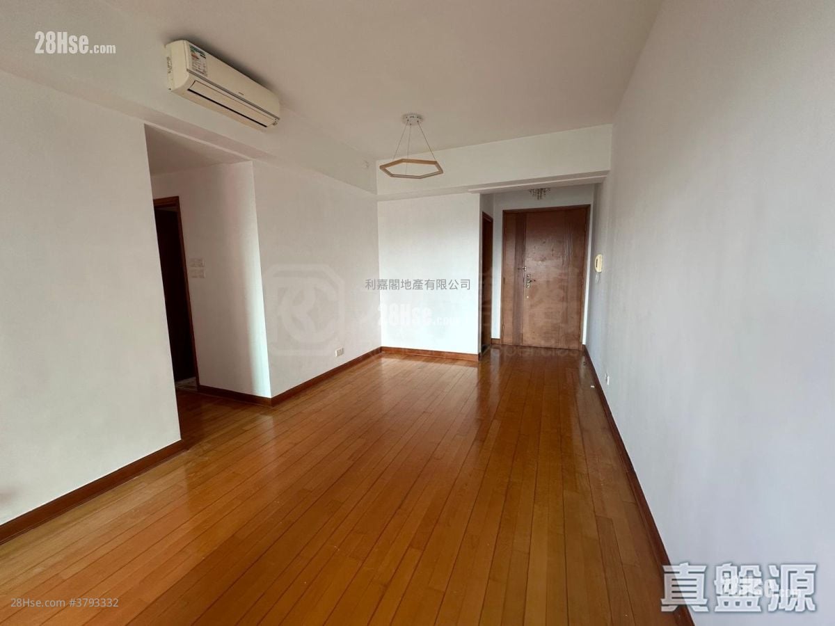 君颐峰 售盘 3 房 , 2 浴室 829 平方尺