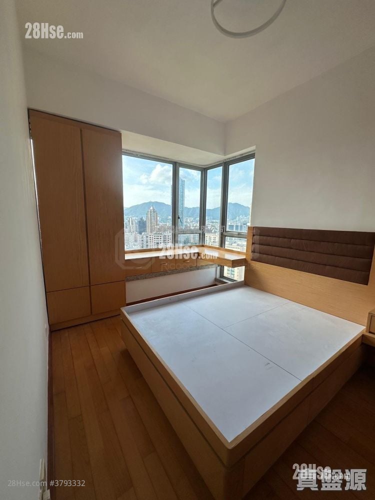 君颐峰 售盘 3 房 , 2 浴室 829 平方尺