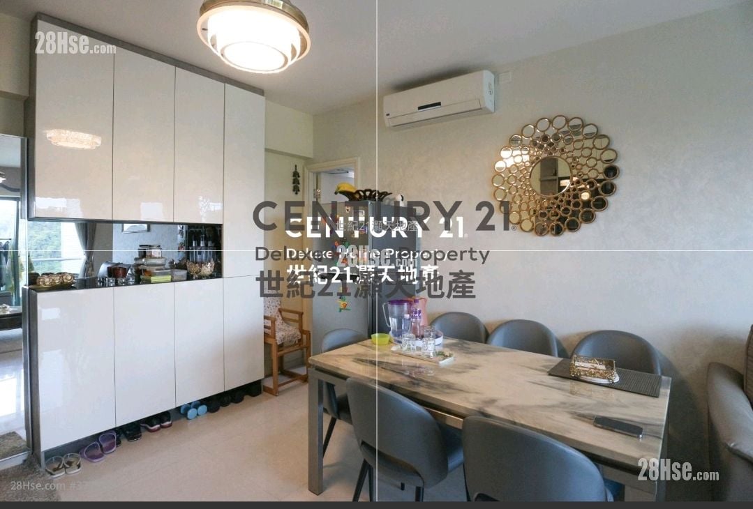 Mont Vert Sell 3 Bedrooms , 2 Bathrooms 945 ft²