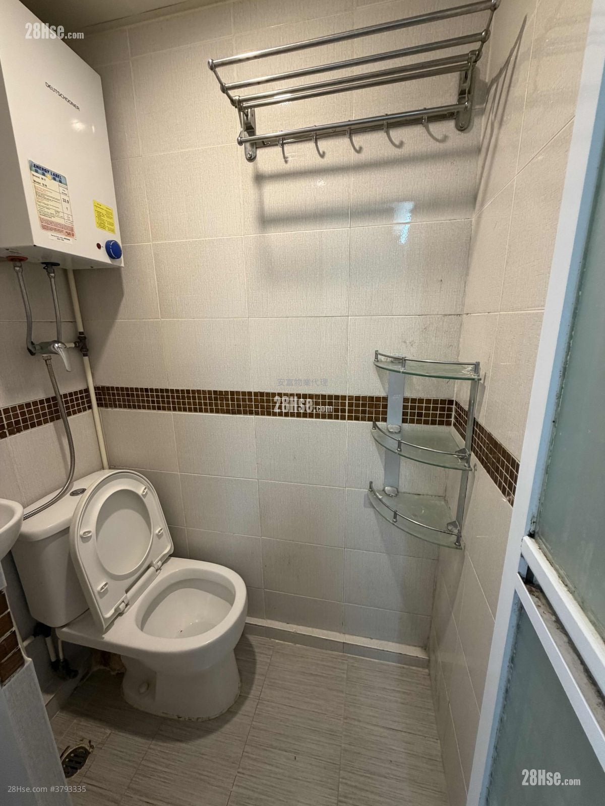 Foon Lok Mansion Rental 100 ft²