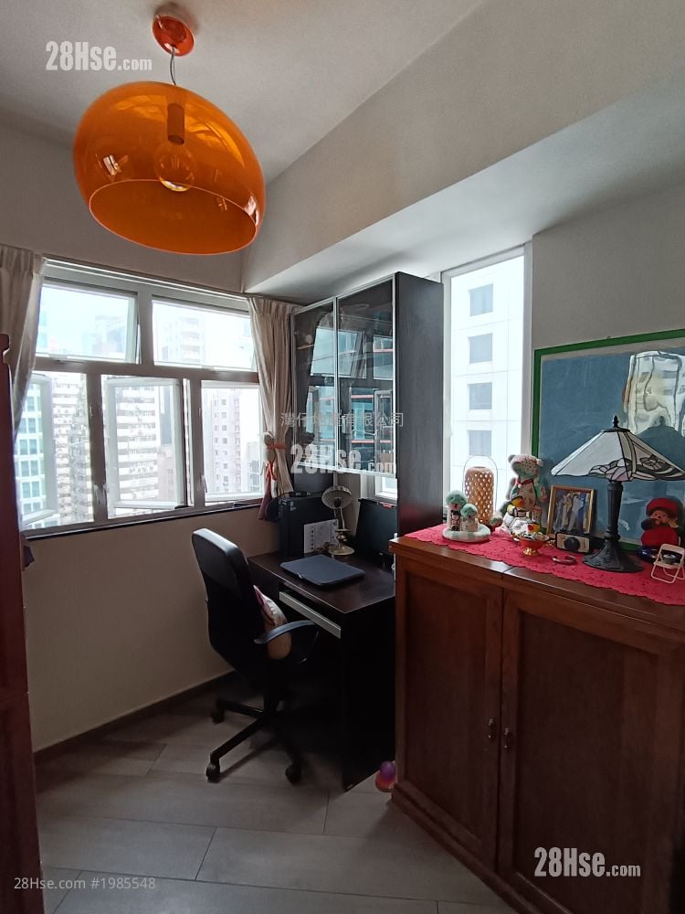Yen Ying Building Sell Studio , 1 Bathroom 314 ft²
