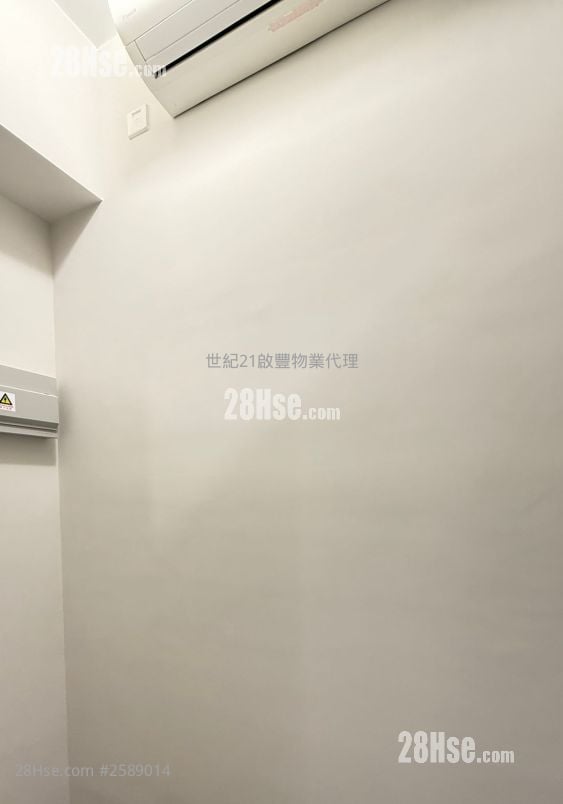 The Henley Rental 2 Bedrooms , 1 Bathroom 550 ft²