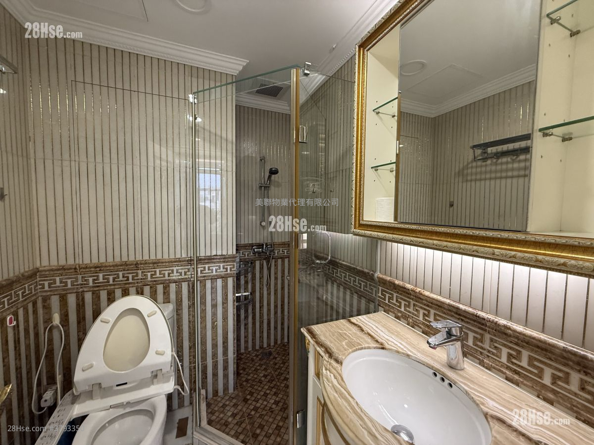 皓朗山庄 售盘 4 房 2,250 平方尺