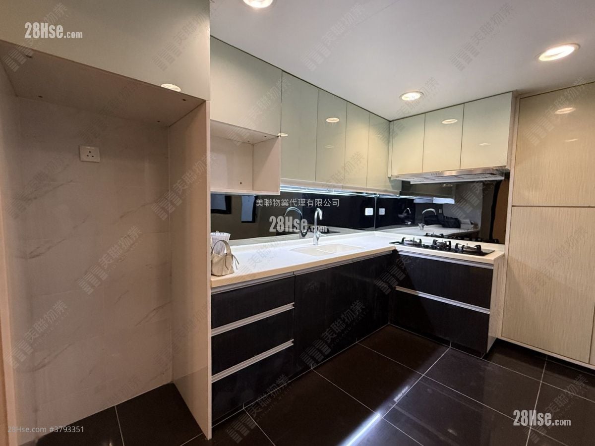 翡翠花园 售盘 3 房 959 平方尺