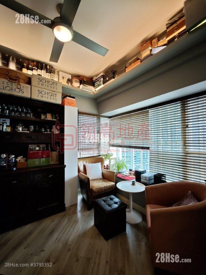 The Waterfront Sell 4 Bedrooms , 4 Bathrooms 1,681 ft²