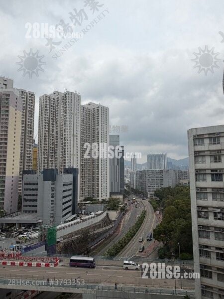 Whampoa Garden Sell 3 Bedrooms 639 ft²