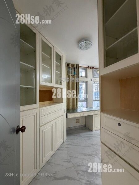Whampoa Garden Sell 3 Bedrooms 639 ft²