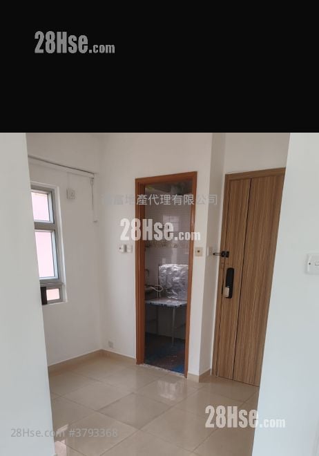 Kim Bo Building Sell 2 Bedrooms , 1 Bathroom 311 ft²