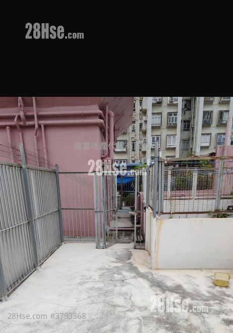 Kim Bo Building Sell 2 Bedrooms , 1 Bathroom 311 ft²