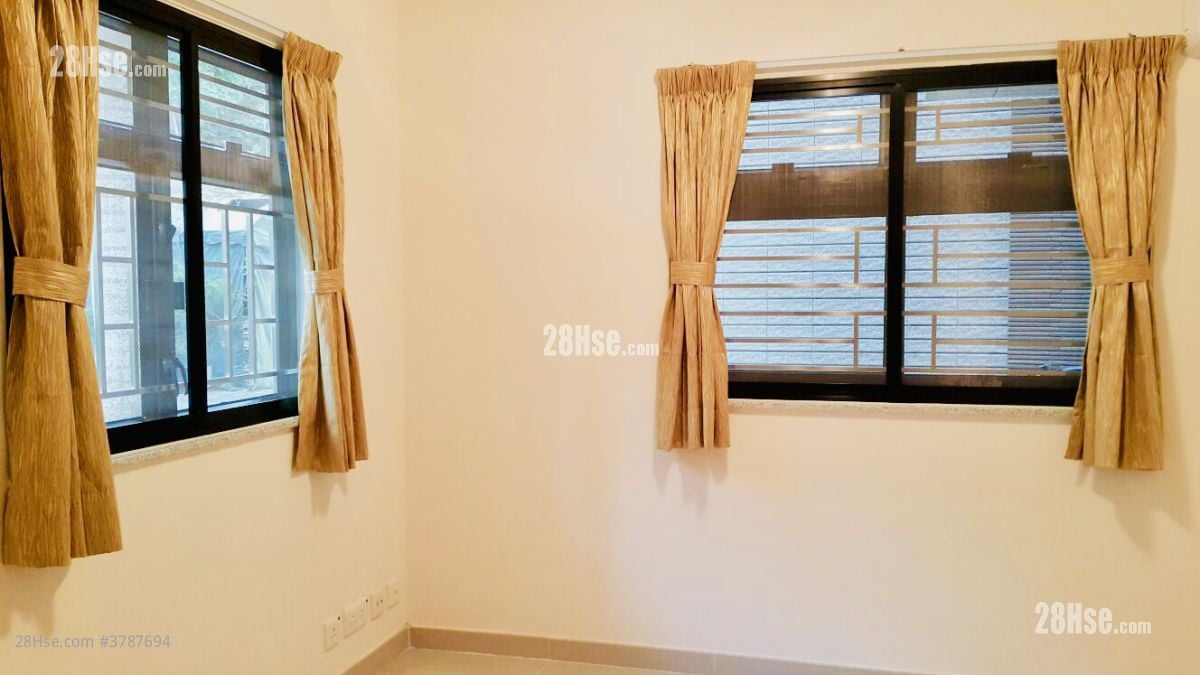 红林居 租盘 2 房 , 1 浴室 700 平方尺