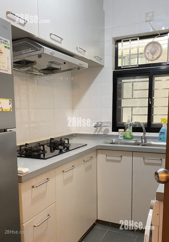 红林居 租盘 2 房 , 1 浴室 700 平方尺