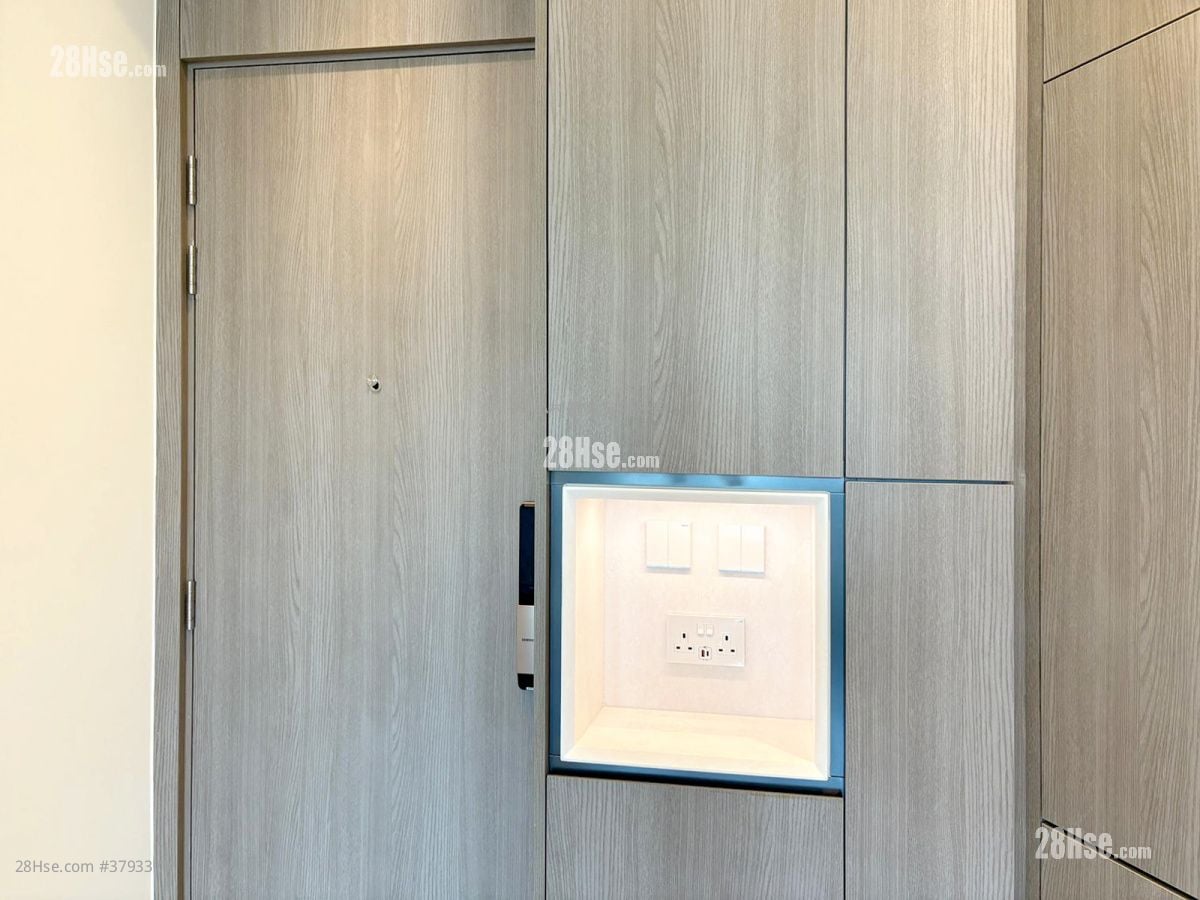 Kennedy 38 租盘 开放式间隔 , 1 浴室 260 平方尺