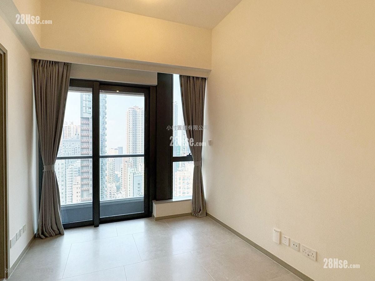 厅: Kennedy 38 租盘 开放式间隔 , 1 浴室 260 平方尺