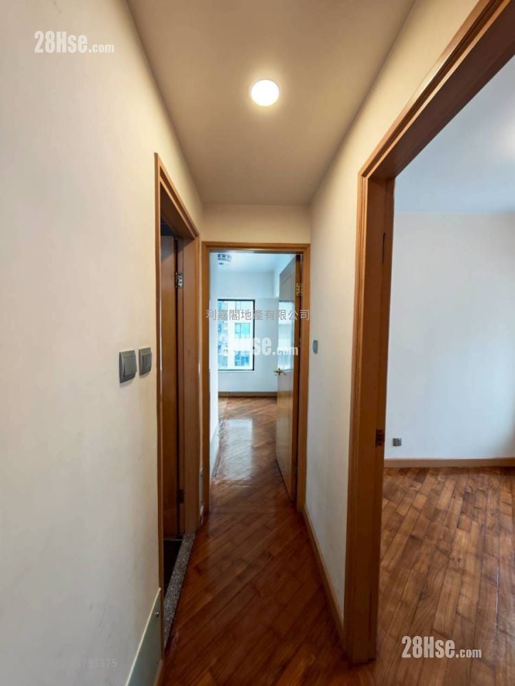 Grand Horizon Sell 2 Bedrooms , 1 Bathroom 491 ft²