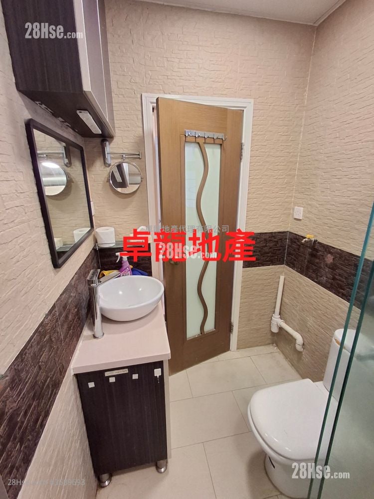 Allway Garden Rental 2 Bedrooms , 1 Bathroom 468 ft²