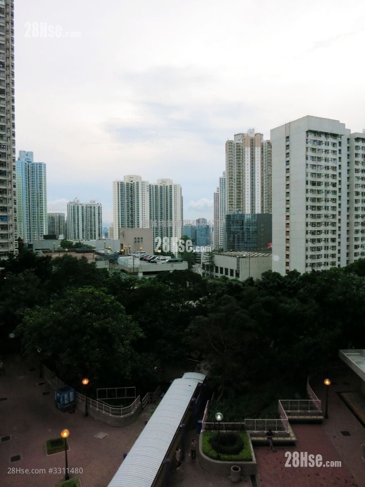Tak Tin Estate Rental 2 Bedrooms , 1 Bathroom 407 ft²