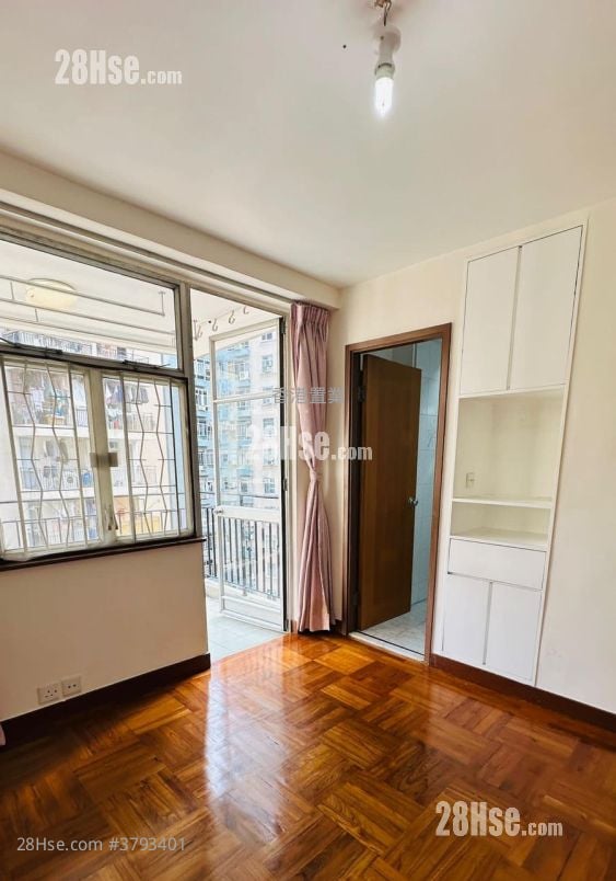 美孚新邨 售盘 3 房 927 平方尺