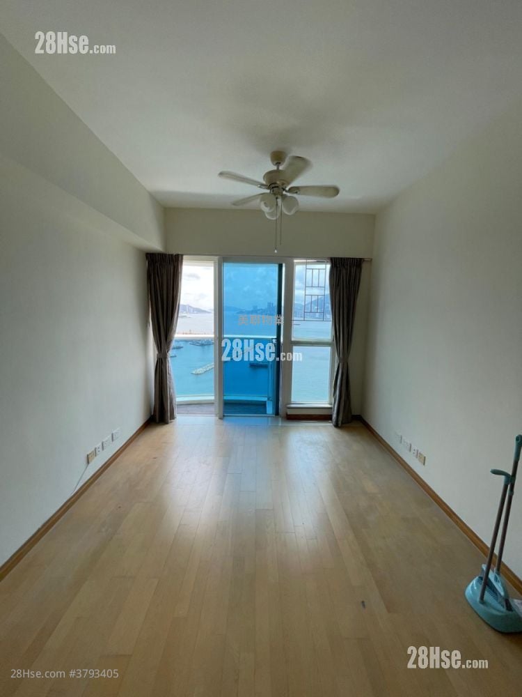 Bayview Sell 3 Bedrooms , 1 Bathroom 603 ft²