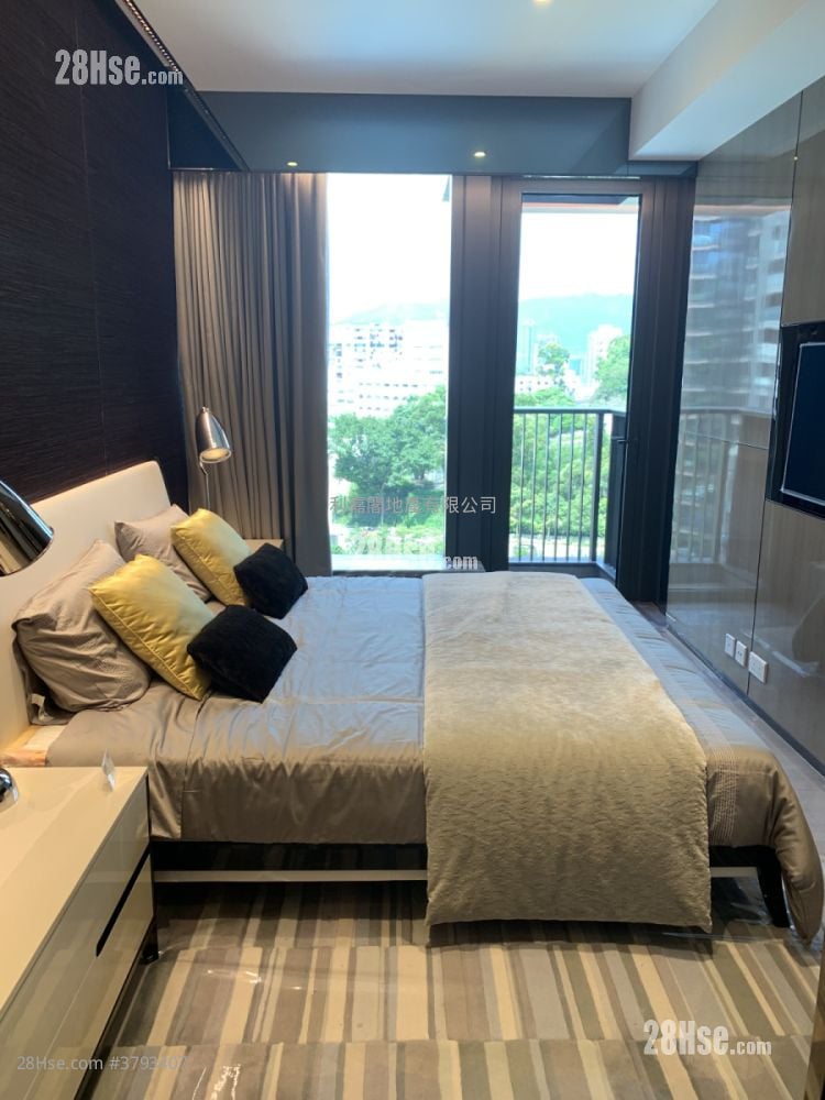 皓畋 售盘 4 房 1,300 平方尺