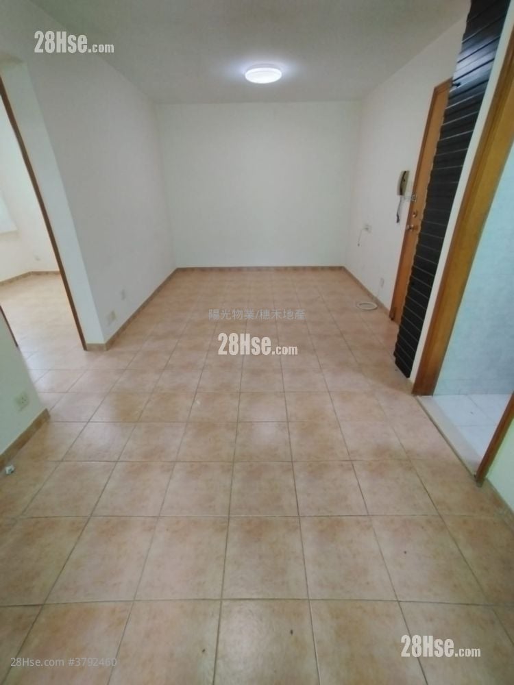 Sui Wo Court Rental 2 Bedrooms , 1 Bathroom 473 ft²
