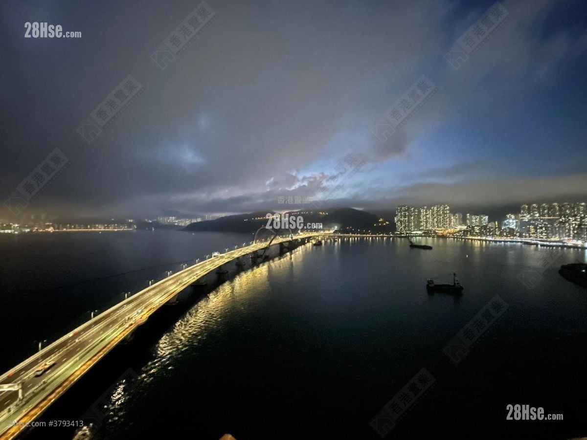 Lp10 Rental 3 Bedrooms , 2 Bathrooms 796 ft²