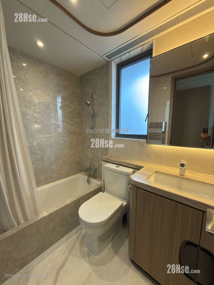 Upper River Bank Rental 4 Bedrooms , 3 Bathrooms 844 ft²