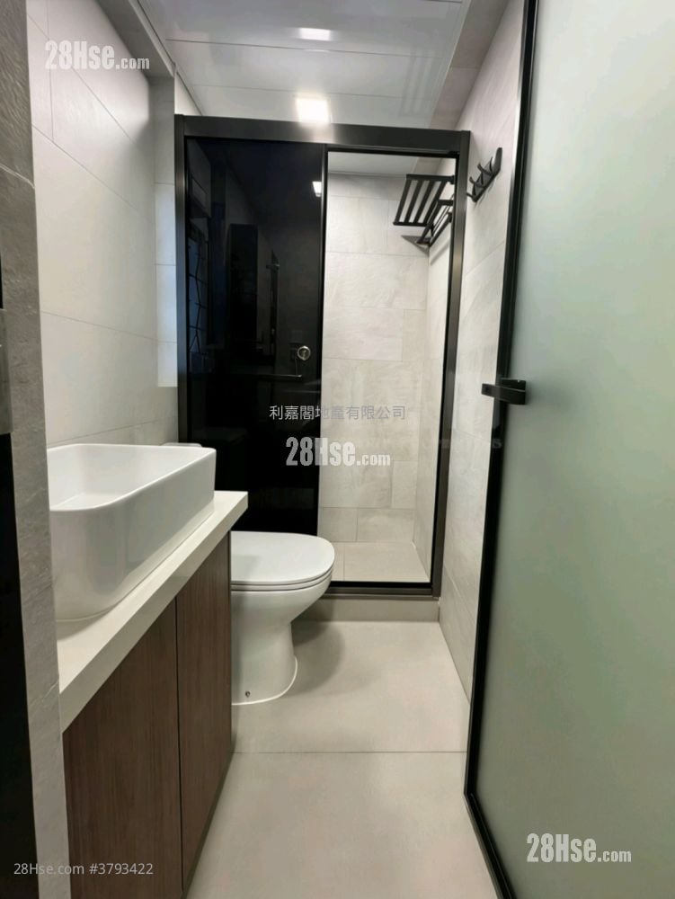 City One Shatin Sell 2 Bedrooms , 1 Bathroom 327 ft²