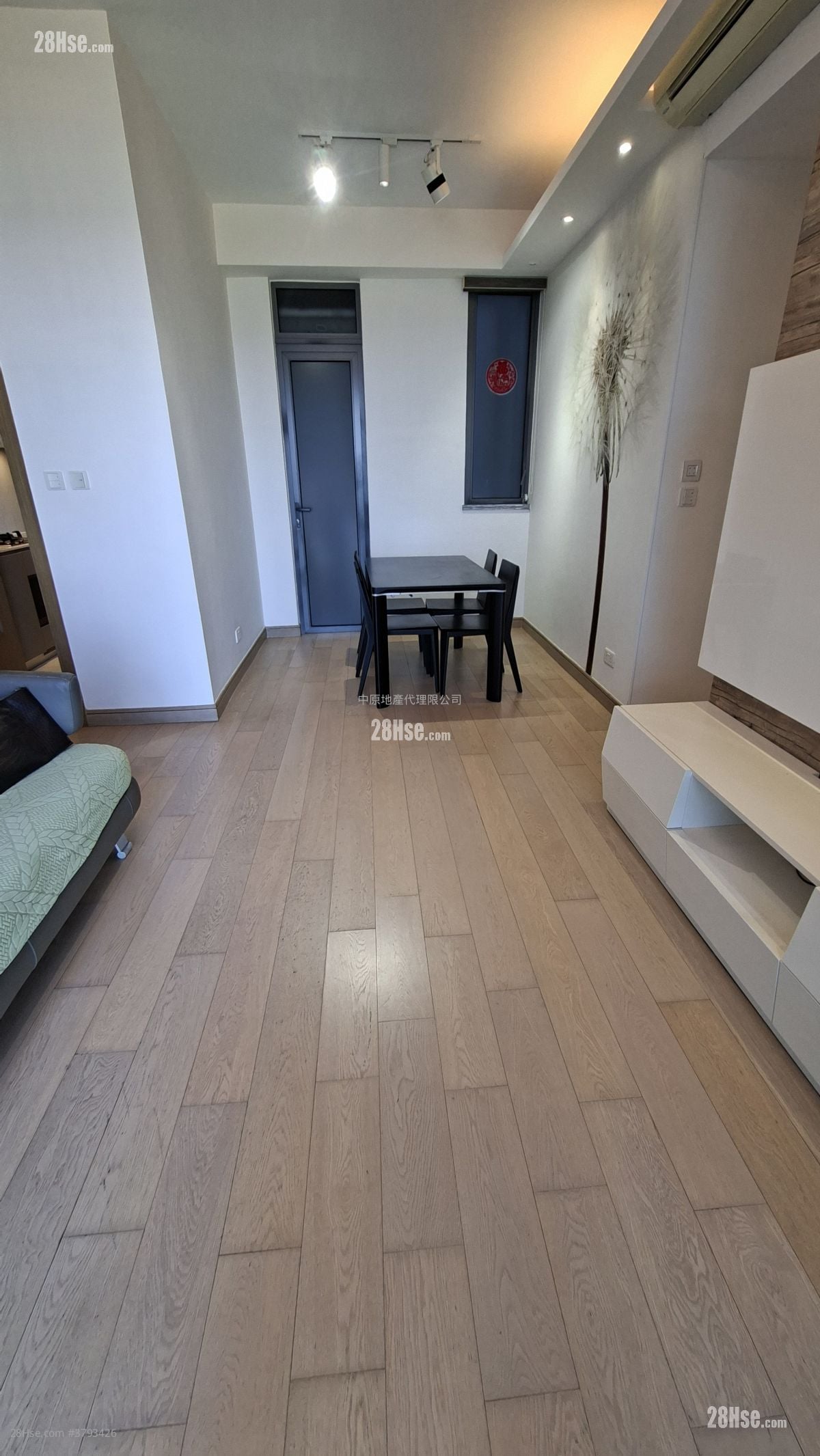 迎海 售盘 2 房 , 3 浴室 828 平方尺