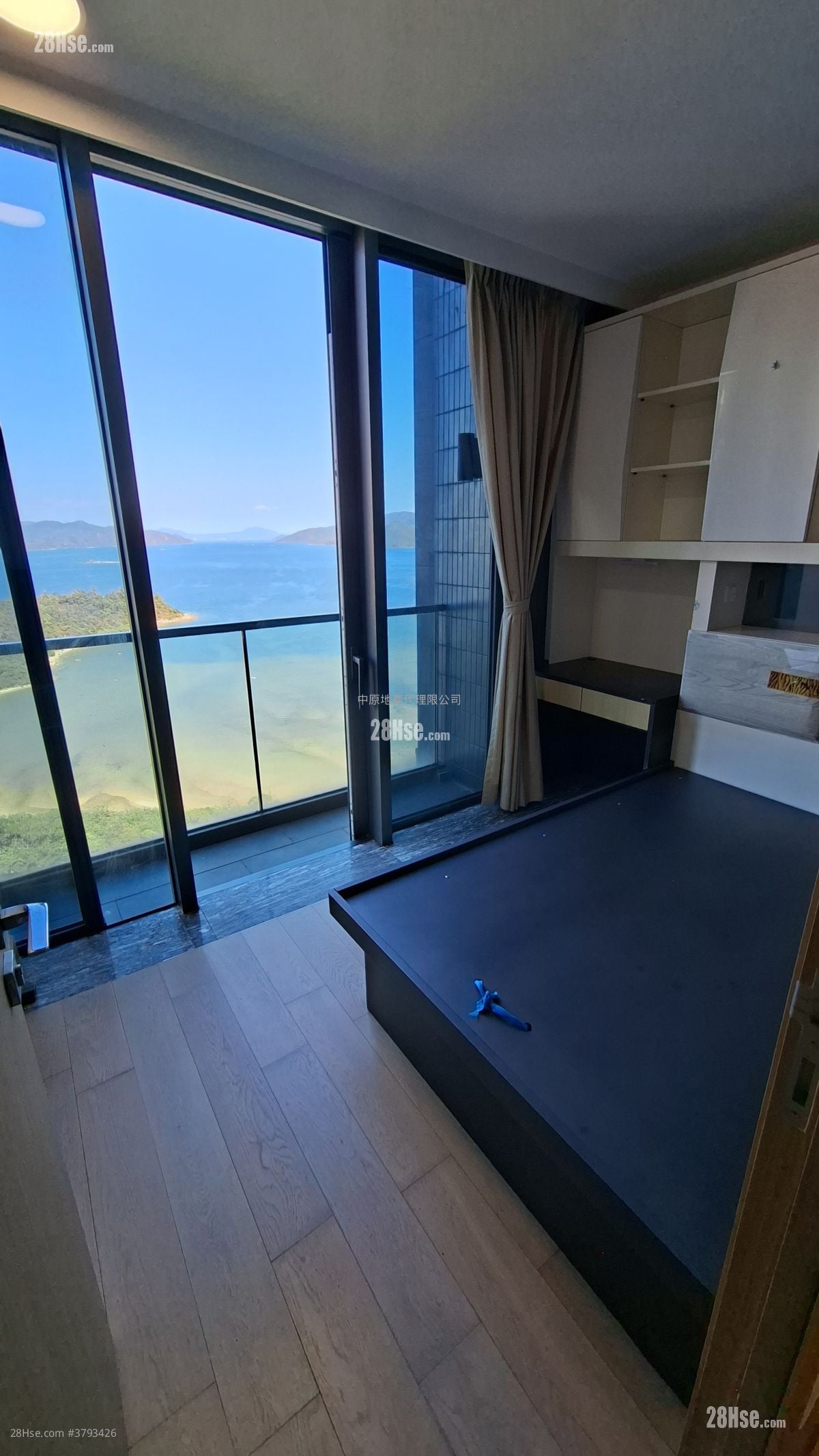 迎海 售盘 2 房 , 3 浴室 828 平方尺