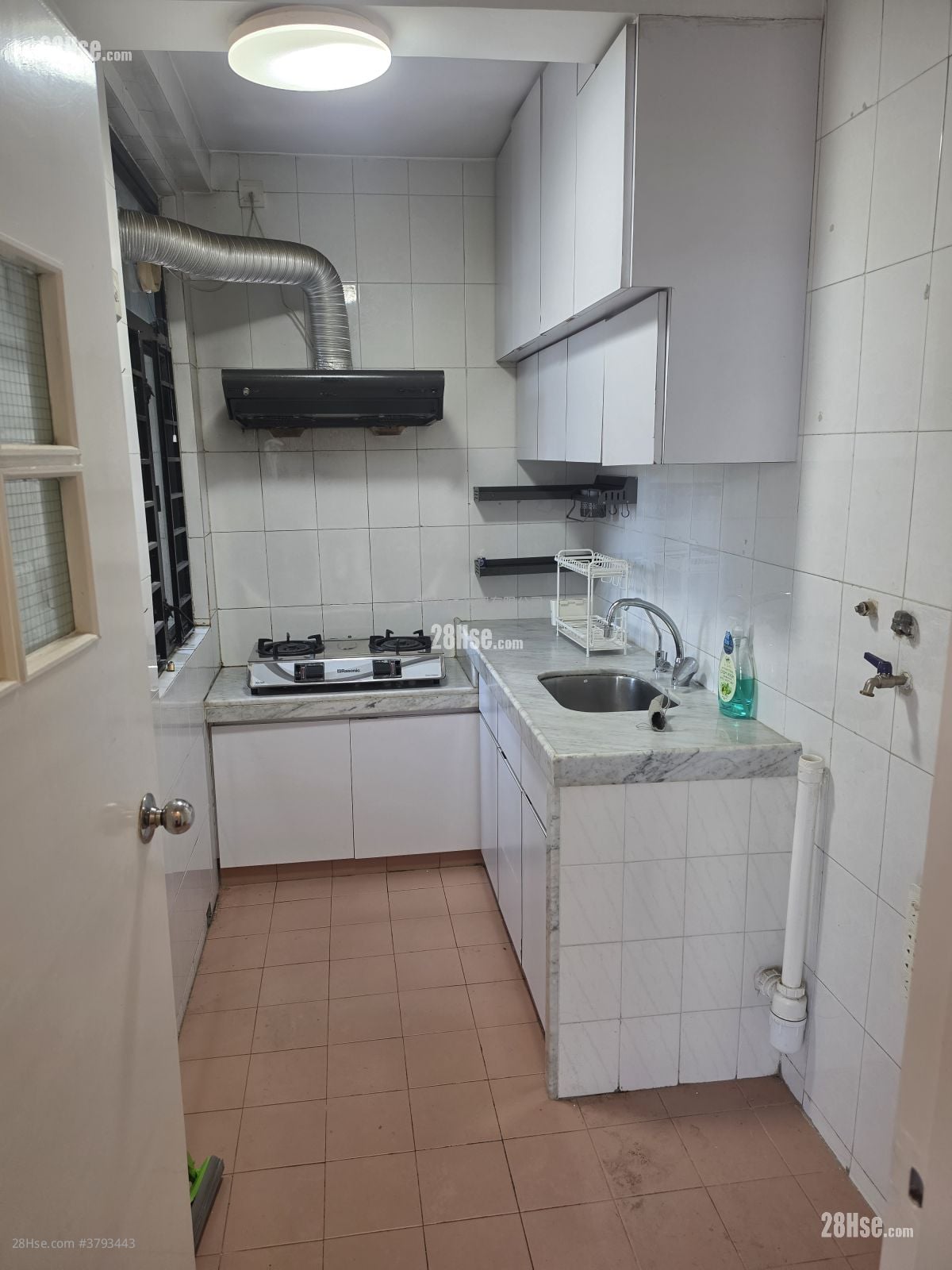 New Town Plaza Sell 3 Bedrooms , 2 Bathrooms 652 ft²