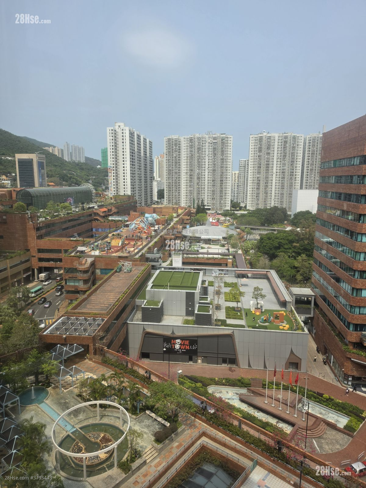 New Town Plaza Sell 3 Bedrooms , 2 Bathrooms 652 ft²