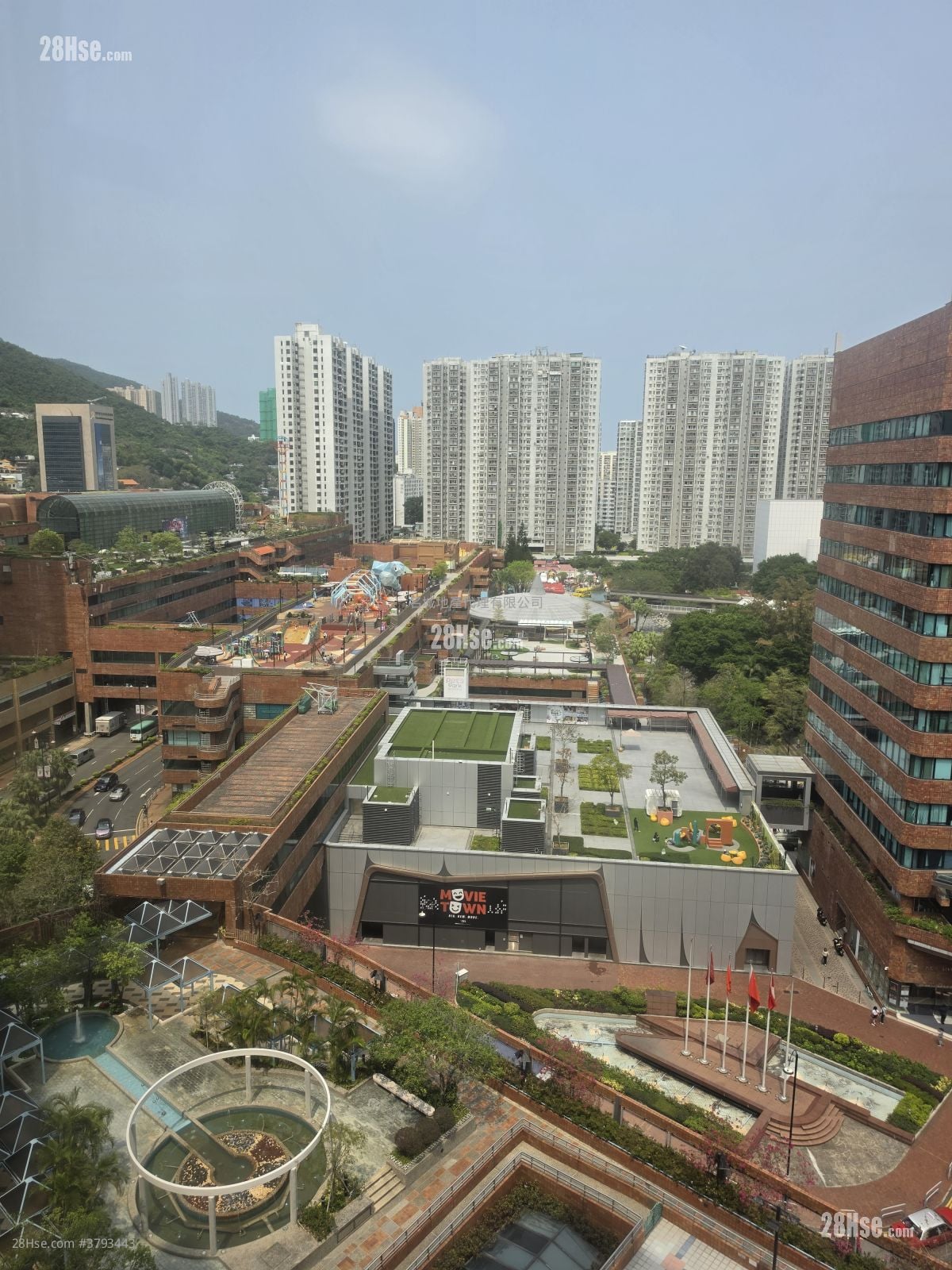 New Town Plaza Sell 3 Bedrooms , 2 Bathrooms 652 ft²